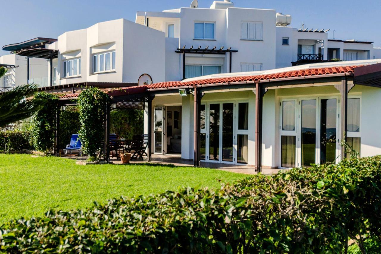 Blue Bay Beach House Larnaca Eksteriør billede
